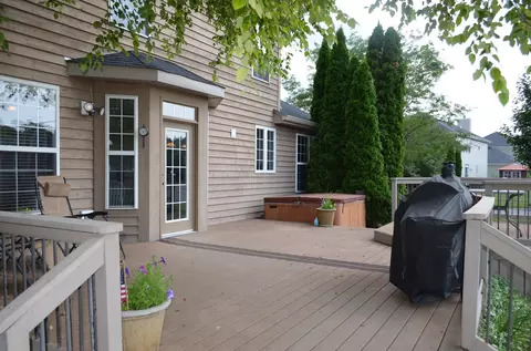 Exterior - 2501 Ventura Dr, Plainfield, IL 60586 photo 9 of 12