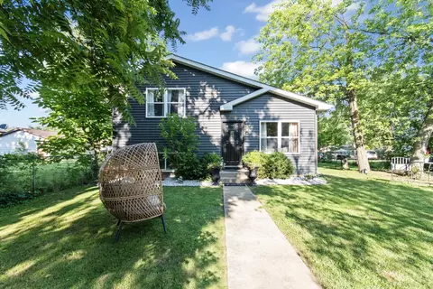2917 Gilboa Ave, Zion, IL 60099