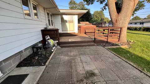 211 Maple Ave, Morrison, IL 61270 photo 7
