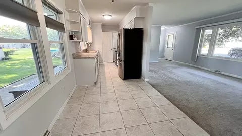 211 Maple Ave, Morrison, IL 61270 photo 13