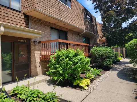 8748 Kedvale Ave #B, Skokie, IL 60076