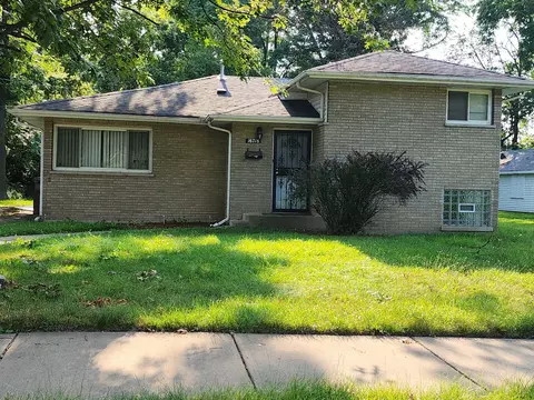 16718 Lincoln St, Hazel Crest, IL 60429