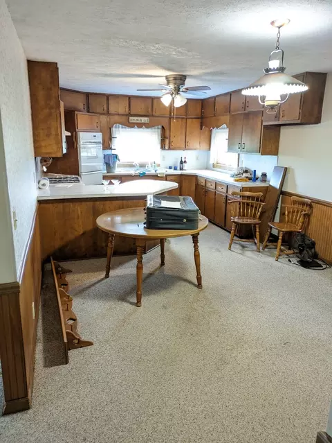 208 E Grant St, Arrowsmith, IL 61722 photo 14