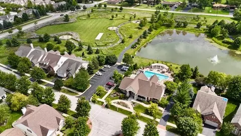 1825 Foxridge Ct, Aurora, IL 60502 photo 25