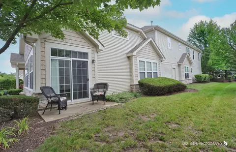 1825 Foxridge Ct, Aurora, IL 60502 photo 15
