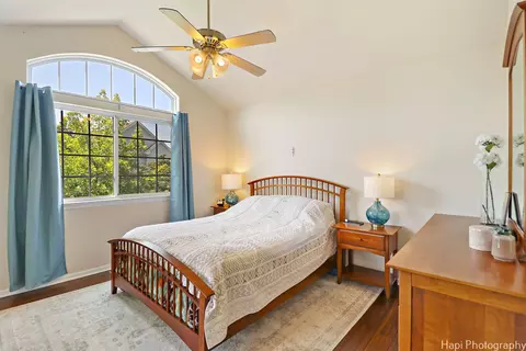 Bedroom - 6061 Delaney Dr #1, Hoffman Estates, IL 60192 photo 1 of 4