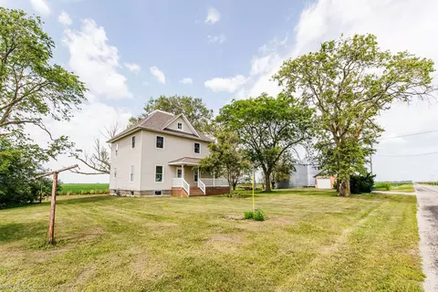 18699 N 3500 East Rd, Cullom, IL 60929