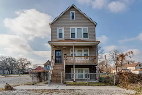 8256 S Mackinaw Ave, Chicago, IL 60617