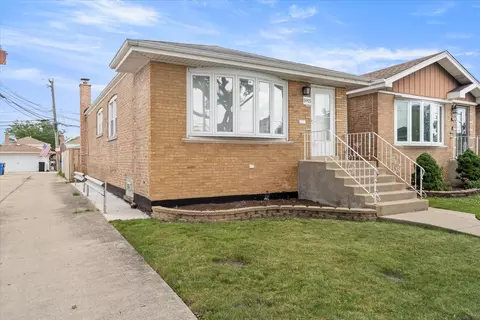 5915 S Mcvicker Ave, Chicago, IL 60638