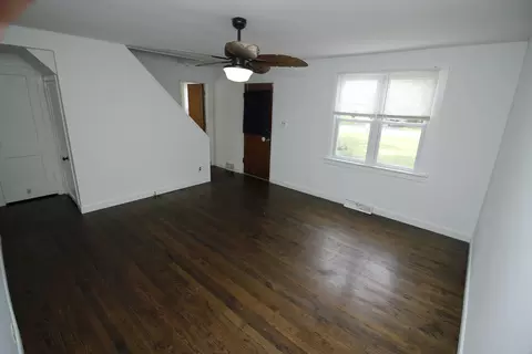 Living - 3737 Sunset Ave, Markham, IL 60428 photo 3 of 3
