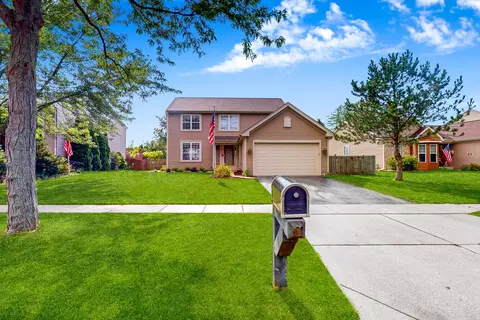 5746 Breezeland Rd, Carpentersville, IL 60110