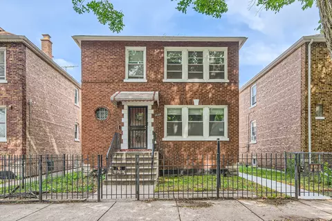 8635 S Colfax Ave, Chicago, IL 60617