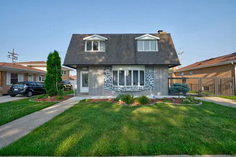 8515 S Keeler Ave, Chicago, IL 60652