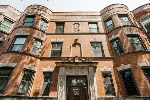4347 S Greenwood Ave #302, Chicago, IL 60653