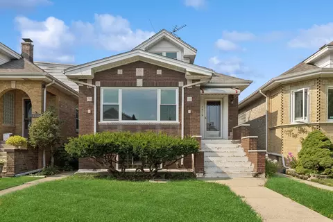 7910 W Fletcher St, Elmwood Park, IL 60707