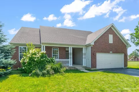 334 Hampstead Dr, Sugar Grove, IL 60554