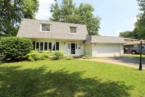 32 Emery Dr, Bourbonnais, IL 60914