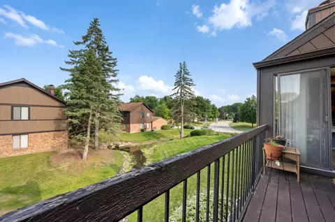 Other - 38 Creekside Cir #D, Elgin, IL 60123 photo 3 of 4