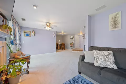 Living - 38 Creekside Cir #D, Elgin, IL 60123 photo 2 of 2