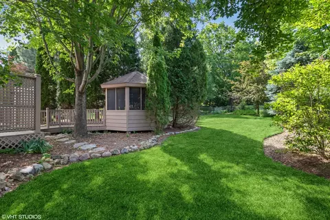 955 White Pine Dr, Cary, IL 60013 photo 21