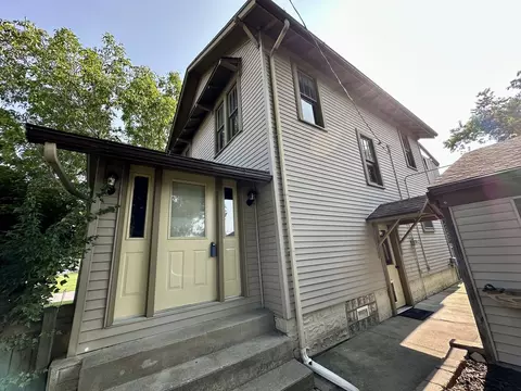 503 N Elizabeth St, Clinton, IL 61727