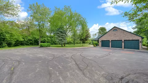 Exterior - 22445 Sherman Rd, Steger, IL 60475 photo 2 of 10