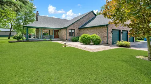 Exterior - 22445 Sherman Rd, Steger, IL 60475 photo 3 of 10