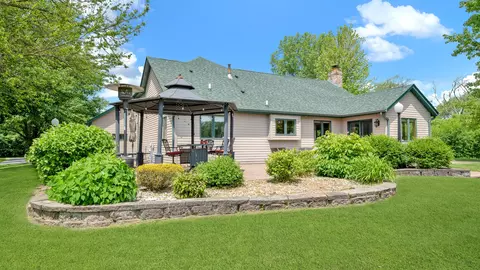 Exterior - 22445 Sherman Rd, Steger, IL 60475 photo 6 of 10