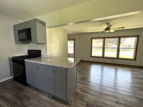 Kitchen - 608 Wallace Ave, Morris, IL 60450 photo 1 of 3
