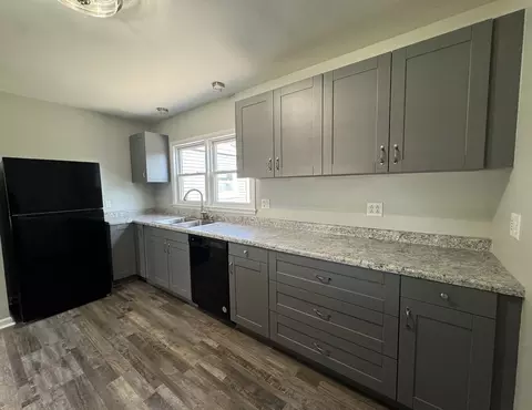 Kitchen - 608 Wallace Ave, Morris, IL 60450 photo 2 of 3