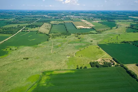 14992 Doty Rd, Pecatonica, IL 61063