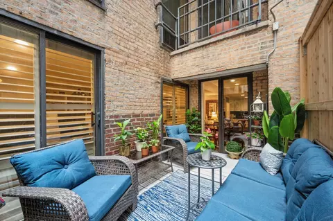 Other - 40 E Delaware Pl #305, Chicago, IL 60611 photo 4 of 5
