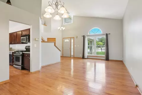 988 Tallgrass Dr, Bartlett, IL 60103 photo 10