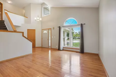 988 Tallgrass Dr, Bartlett, IL 60103 photo 9