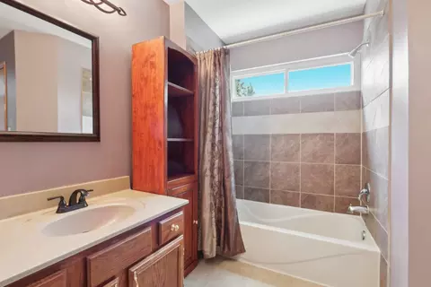988 Tallgrass Dr, Bartlett, IL 60103 photo 37