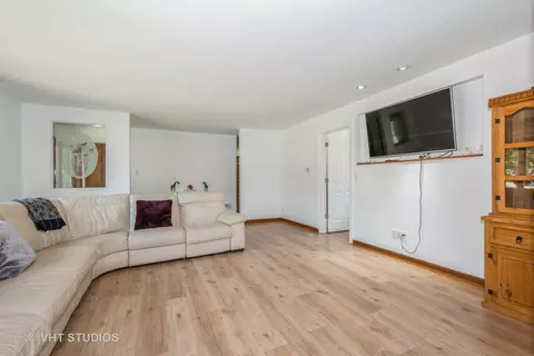 Other - 485 Westview St, Hoffman Estates, IL 60169 photo 2 of 3