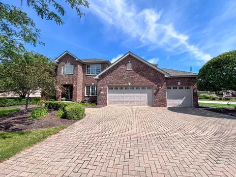 11032 Fountain Hill Dr, Orland Park, IL 60467