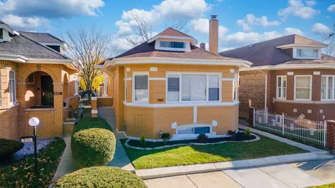 8155 S Carpenter St, Chicago, IL 60620