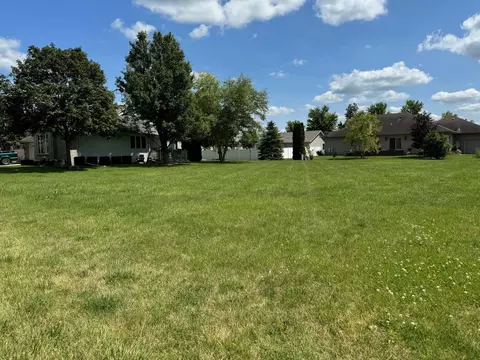107 Susan Dr, Dwight, IL 60420 photo 2