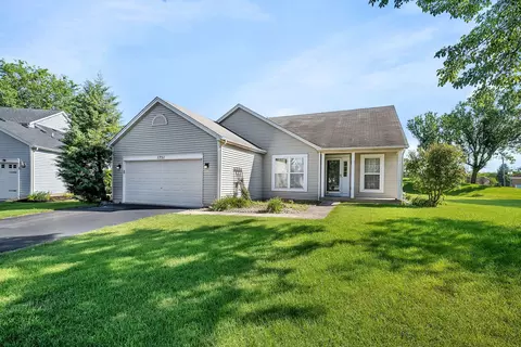 1751 Gleneagle Ct, Romeoville, IL 60446