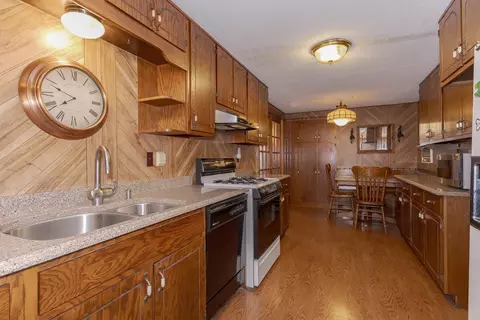 308 W James St, Dwight, IL 60420 photo 25