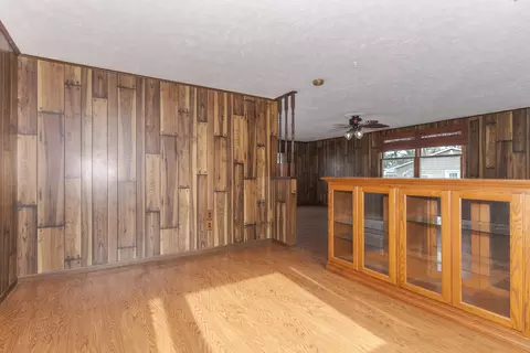 308 W James St, Dwight, IL 60420 photo 12