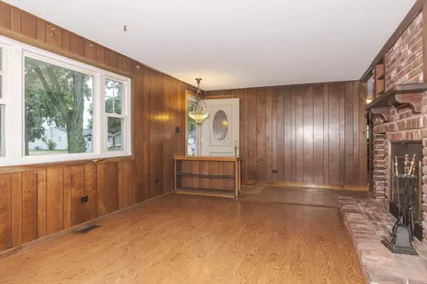 308 W James St, Dwight, IL 60420 photo 11