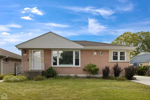 718 N Greenwood Ave, Park Ridge, IL 60068