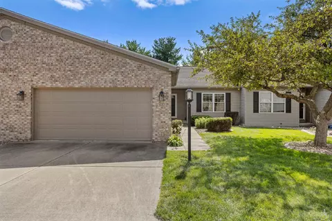 522 Stonecrest Dr #522, Savoy, IL 61874