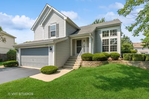 1369 Lily Ct, Grayslake, IL 60030