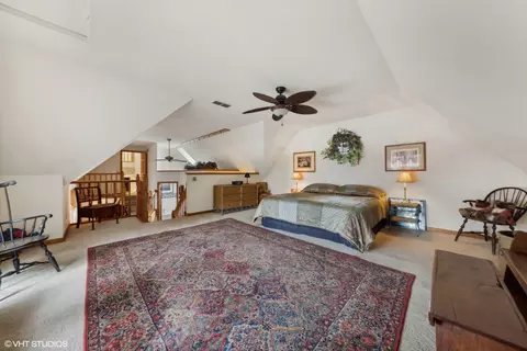 907 N Cross St, Wheaton, IL 60187 photo 25