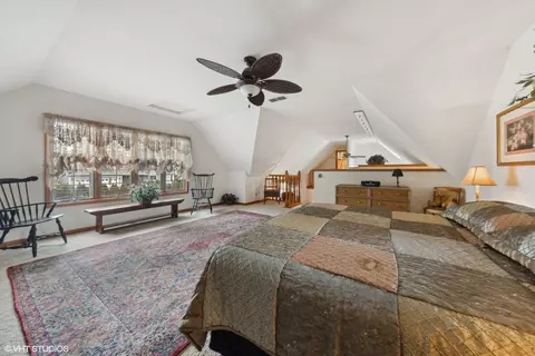 907 N Cross St, Wheaton, IL 60187 photo 26