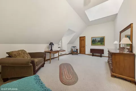 907 N Cross St, Wheaton, IL 60187 photo 21