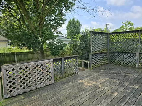 Exterior - 646 E Locust St, Lanark, IL 61046 photo 4 of 9
